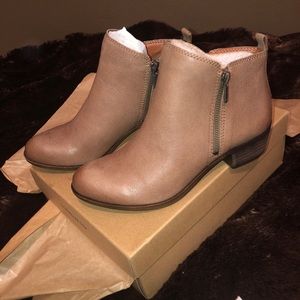 Lucky 🍀 Brand Booties in brindle color